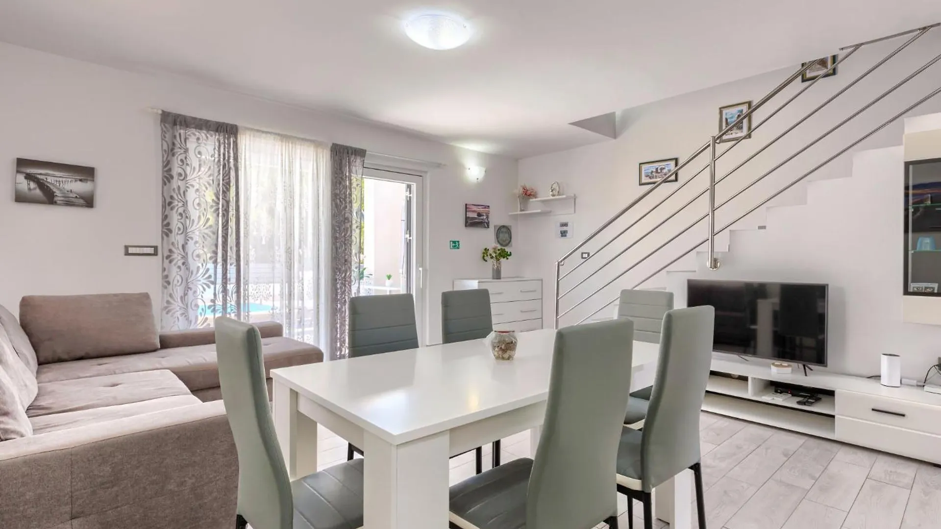 Holiday Home Villa Oli-A By Interhome Liznjan
