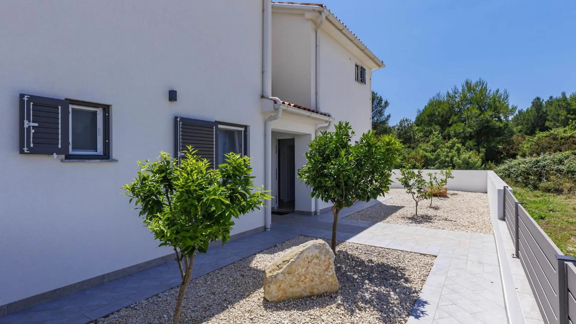 Holiday Home Villa Oli-A By Interhome Liznjan