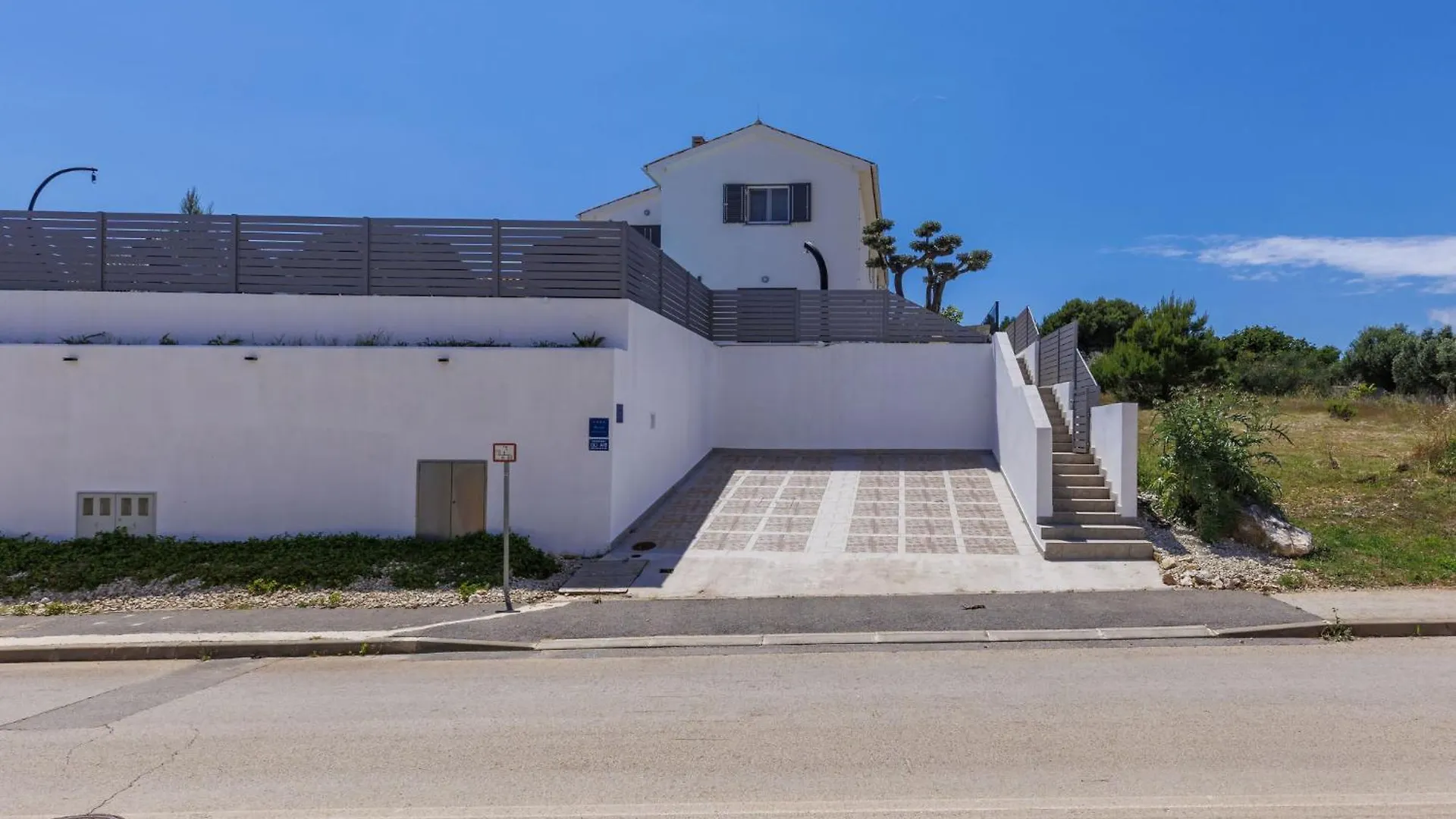 Holiday Home Villa Oli-A By Interhome Liznjan